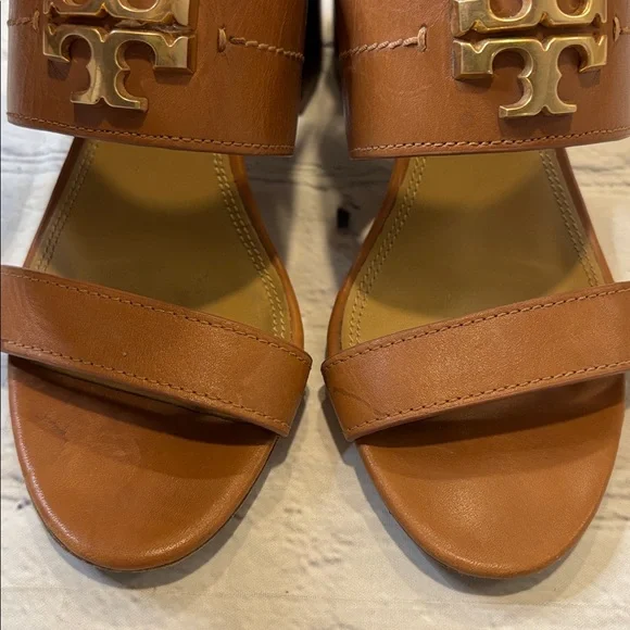 Tory Burch Everly Sandal - Picture 7 of 16